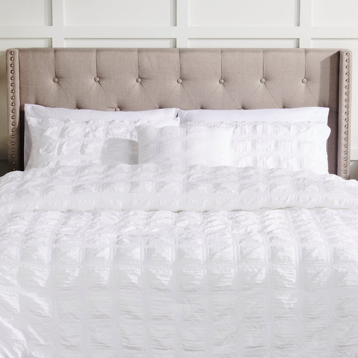 Elanna 4-Piece Full/Queen Comforter Set - White 