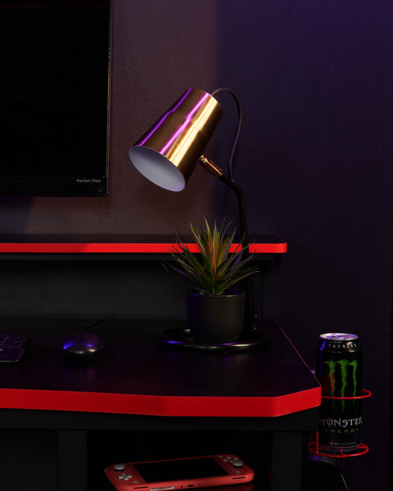 Stella Desk Lamp 