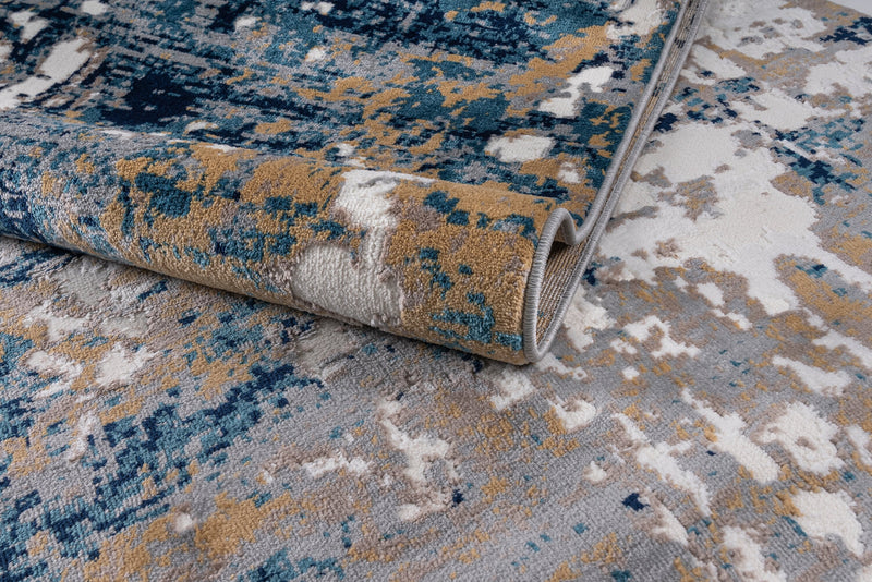Titan Indoor/Outdoor Area Rug - 5’3” x 7’4”