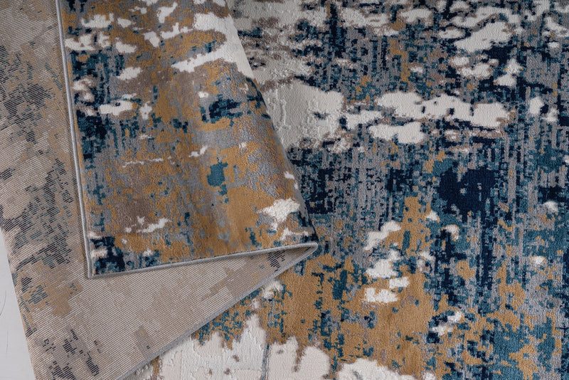 Titan Indoor/Outdoor Area Rug - 5’3” x 7’4”