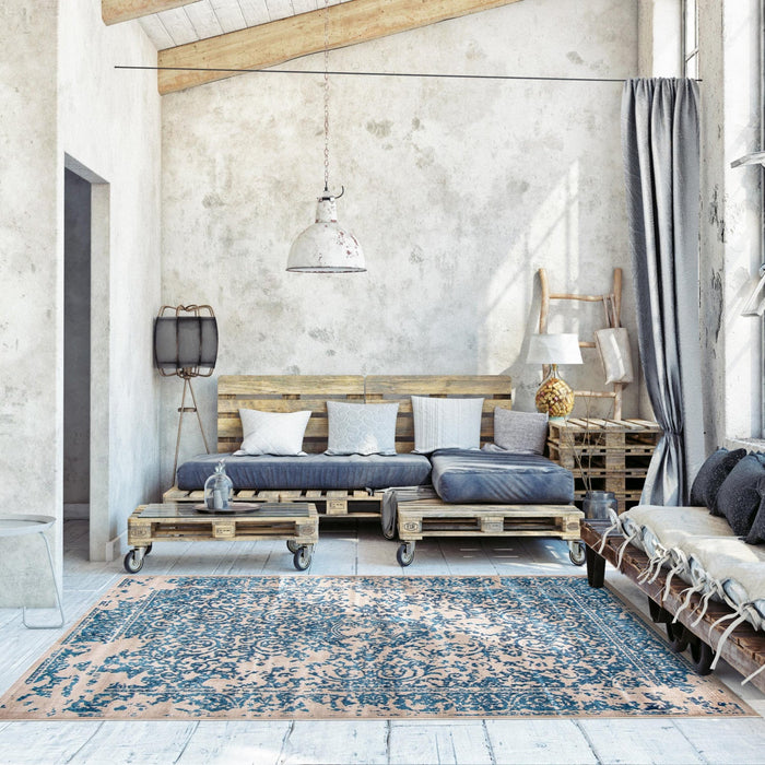 Corinne Blue 3'11\" x 5'7\" Area Rug