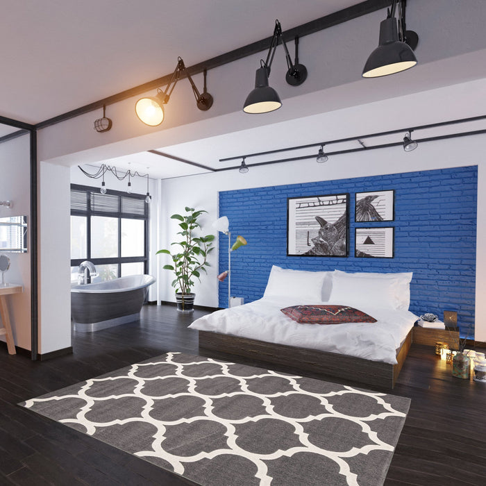 Aliya Grey 5'3\" x 7'7\" Area Rug