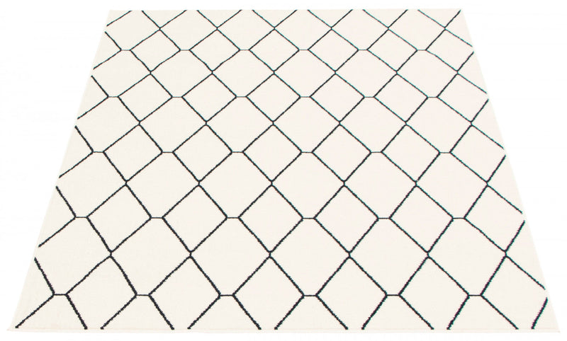 August White-Navy 5'3\" x 7'3\" Area Rug