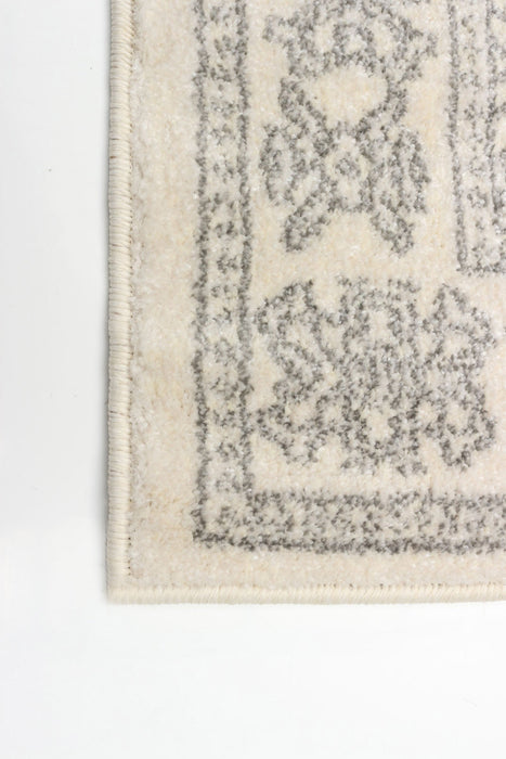 Elita Ivory Area Rug - 2'7\" x 8'0\"