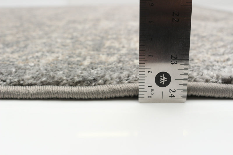 Ochoa Grey Area Rug - 6'7\" x 9'6\"
