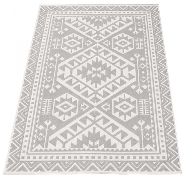 Gaia Light Grey 3'11\" x 5'7\" Area Rug