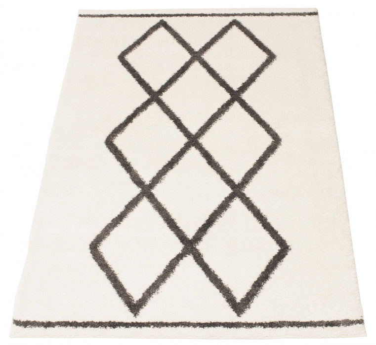Sophia Ivory Shag 3'11\" x 6'0\" Area Rug