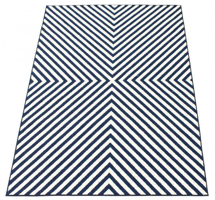 Dodie Blue-Ivory 5'3\" x 7'7\" Area Rug