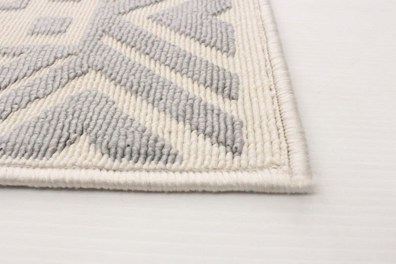 Gaia Light Grey 5'3\" x 7'7\" Area Rug