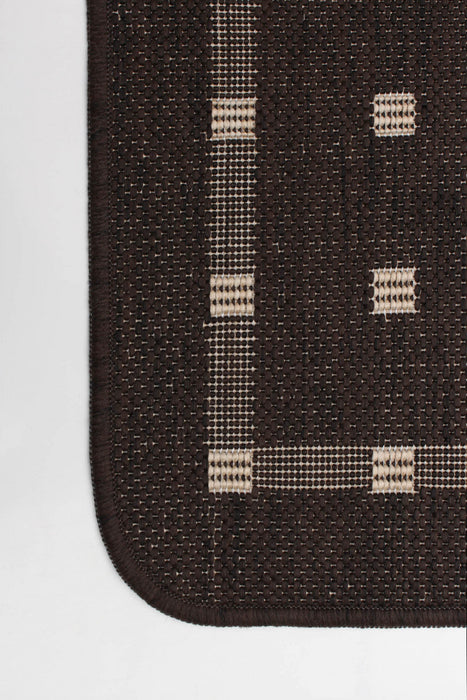 Clementine Chocolate Area Rug - 3'3\" X 4'7\" 