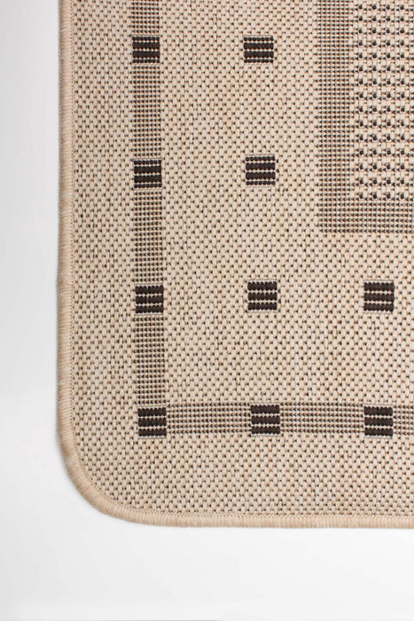 Clementine Cream Area Rug - 4'4\" X 6'5\" 