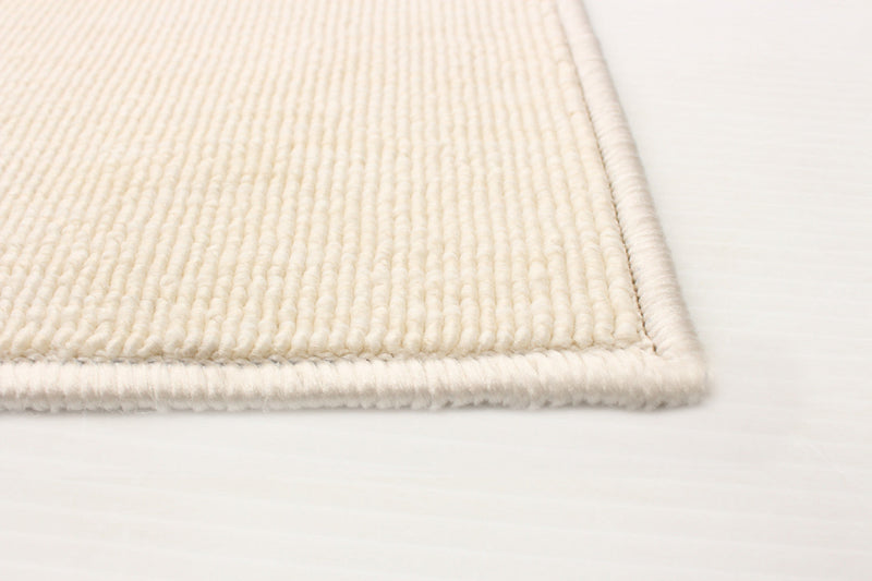 Sophie Ivory Area Rug - 6'7\" x 9'6\"