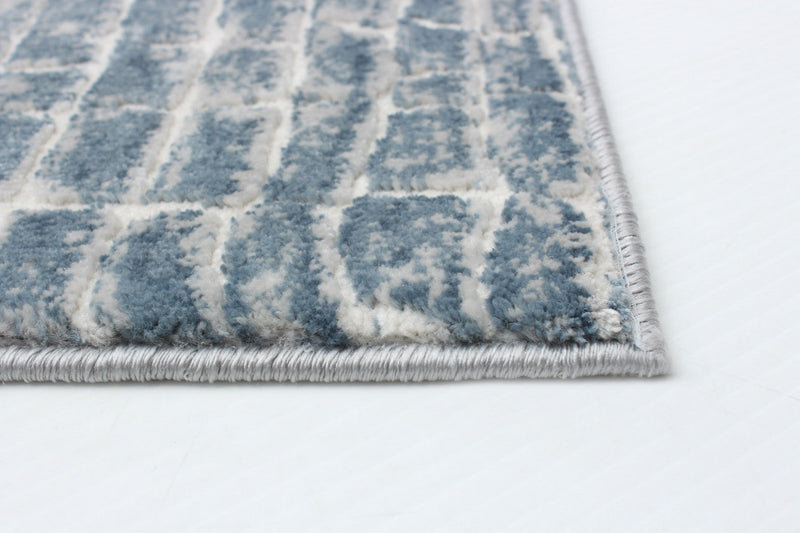 Kecia Navy/cream Rug 5'3\" X 7'3\" Area Rug