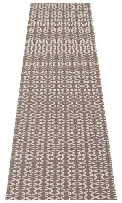 Bellezza Black 2'2\" x 28'0\" Area Rug