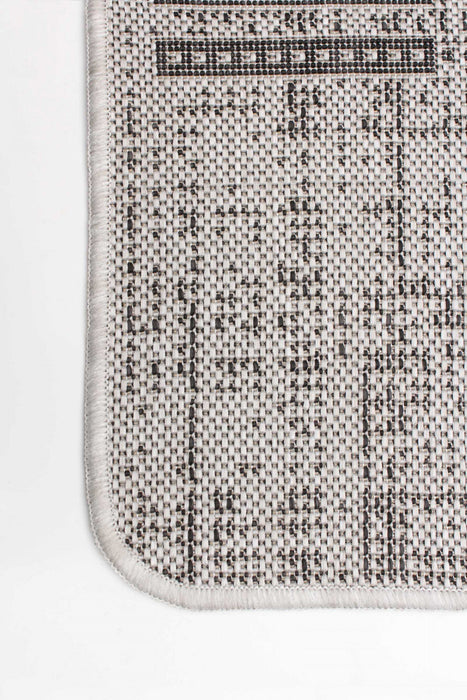 Joni Grey Area Rug - 4'4\" X 6'5\" 