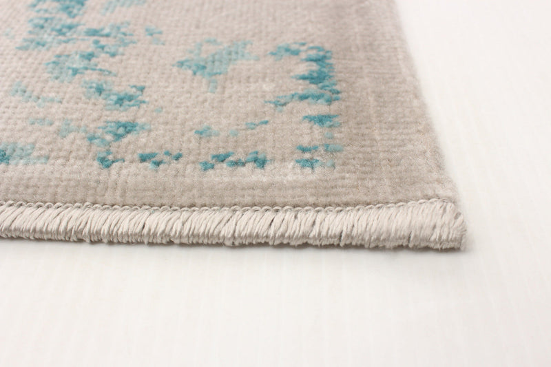 Corinne Aqua 5'3\" x 7'7\" Area Rug