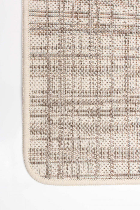 Panthea Ivory Area Rug - 2'2\" X 3'11\" 