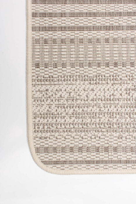 Wileen Ivory Area Rug - 2'2\" X 3'11\" 