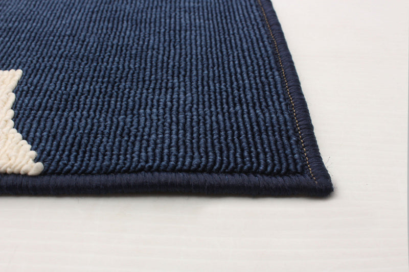 Sophie Ivory-Navy Area Rug - 6'7\" x 9'6\"