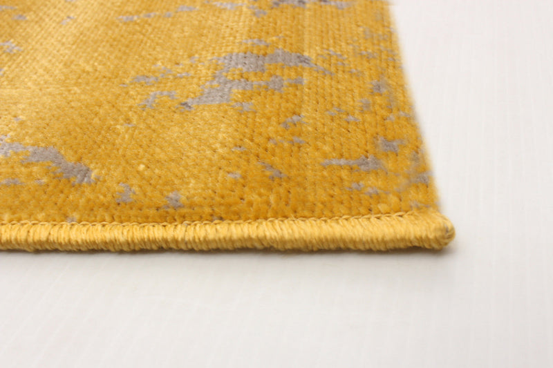 Mariam Yellow 6'7\" x 9'6\" Area Rug