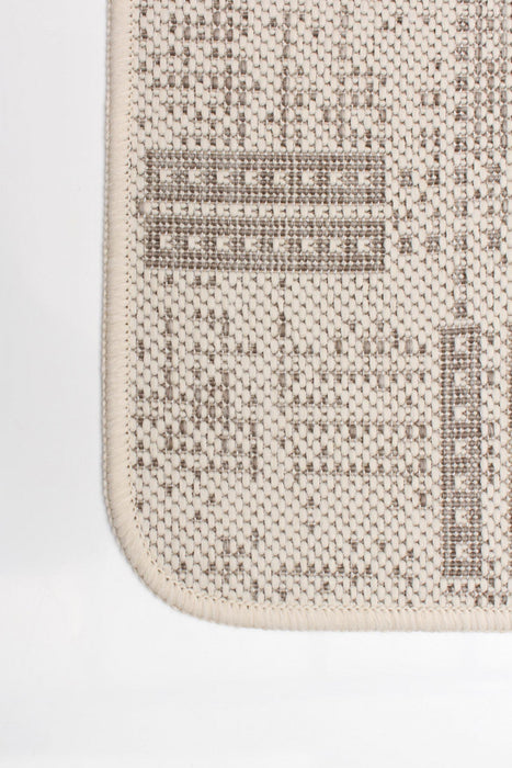 Joni Ivory Area Rug - 2'2\" X 6'7\" 