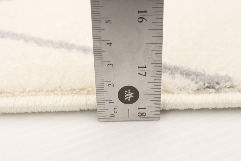 August White-Grey 6'7\" x 9'6\" Area Rug