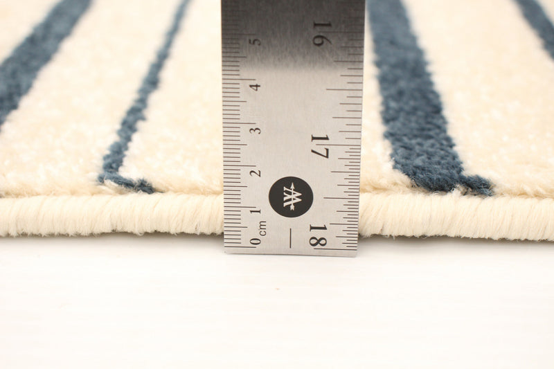 Faith Cream-Prol Area Rug - 5'3\" x 7'3\"