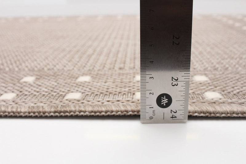 Clementine Tan Area Rug - 2'2\" X 3'11\" 