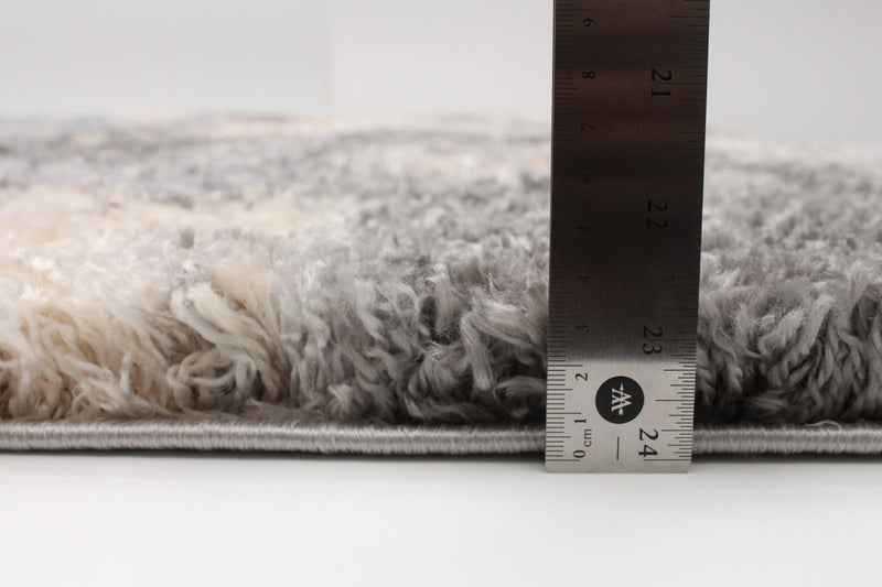 Ourania Cream Area Rug - 3'11\" x 5'7\"