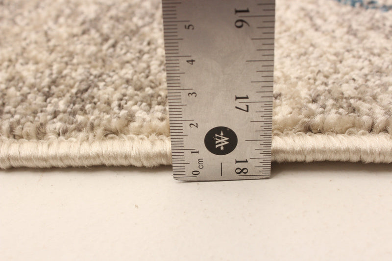Grande Ivory/Blue 6'7\" X 9'6\" Area Rug