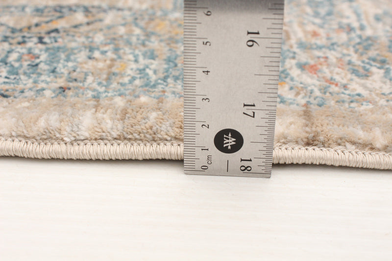 Baina Heriz Beige Area Rug - 5'3\" x 6'7\"