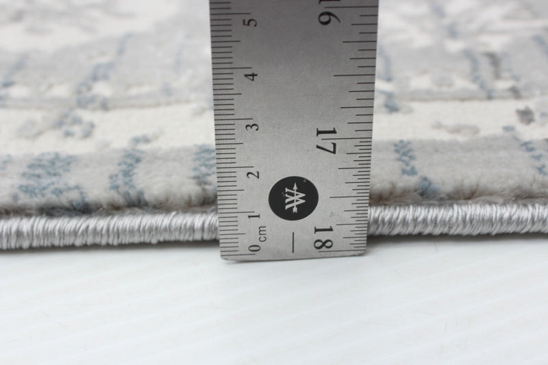 Shaleigh Cream, Grey Rug 6'7\" X 9'6\" Area Rug