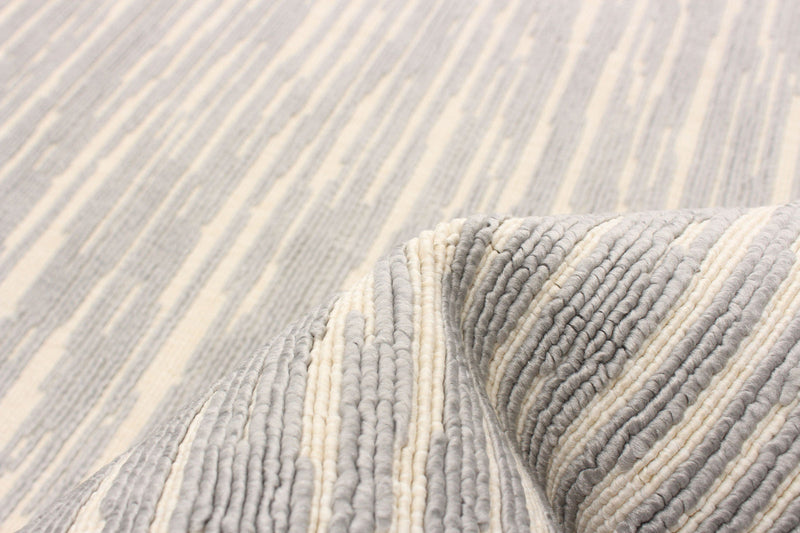 Eadda Light Grey 2'8\" x 4'11\" Area Rug