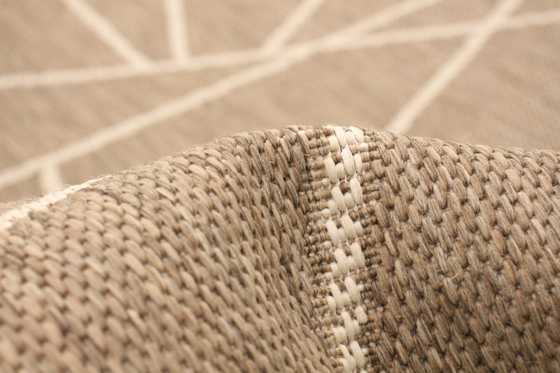 Sadie Abstract Taupe-Champagne Area Rug - 5'3\" x 7'7\"