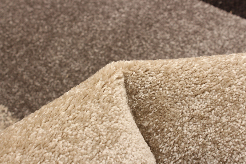 Hadley Grey / Gold 5'3\" x 7'3\" Area Rug