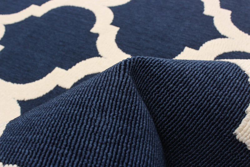 Sophie Ivory-Navy Area Rug - 6'7\" x 9'6\"