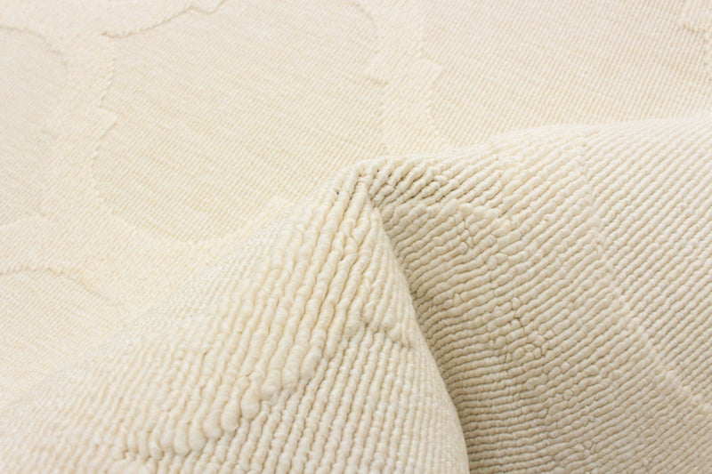 Sophie Ivory Area Rug - 2'8\" x 4'11\"