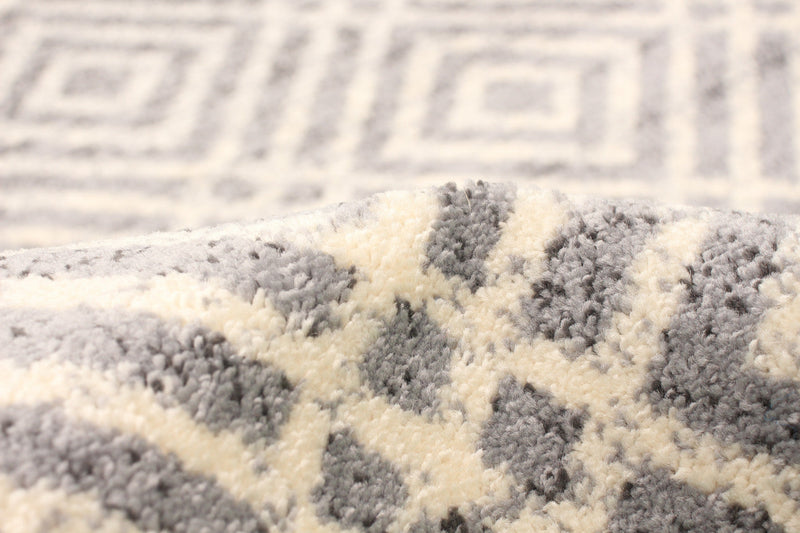 Electra Cream Area Rug - 3'11\" x 5'7\"
