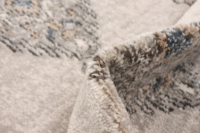 Octavian Bijar Ivory Area Rug - 2'7\" x 8'2\"