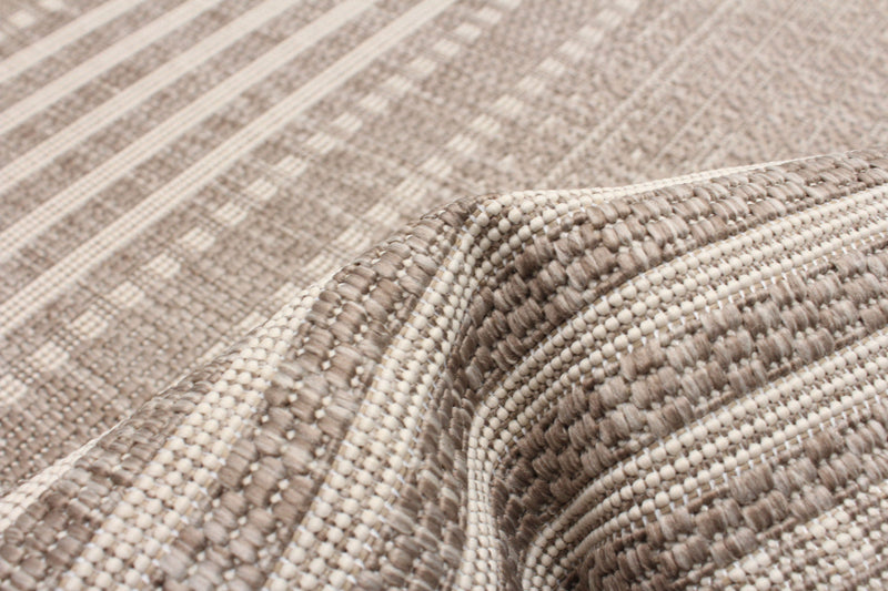 Wileen Taupe Area Rug - 2'2\" X 3'11\" 