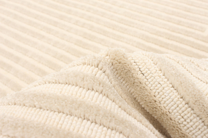 Kiah Ivory 4'7\" x 6'7\" Area Rug