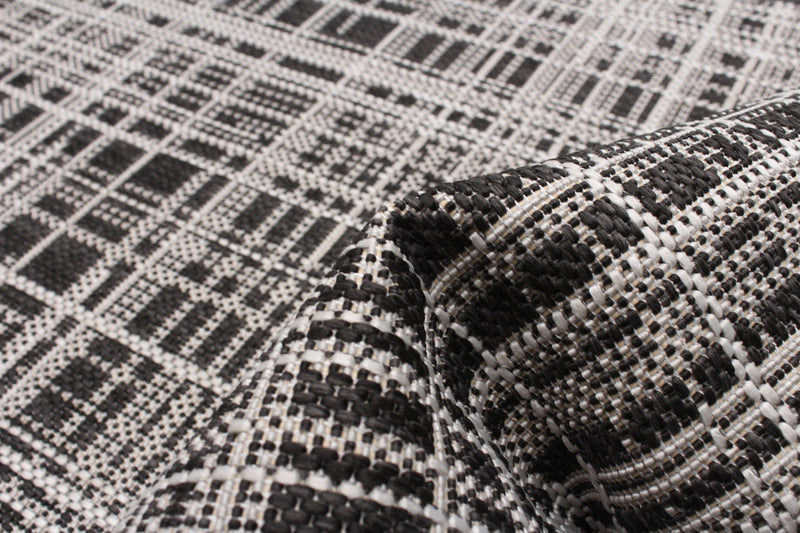 Panthea Black Area Rug - 2'2\" X 3'11\" 