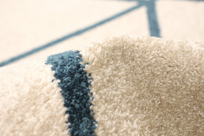 Anandi Ivory-Blue Area Rug - 5'3\" x 7'3\"