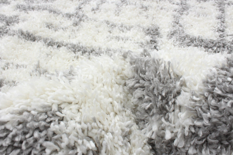 Helma Urban Cream, Light Grey Shag 6'7\" X 9'6\" Area Rug