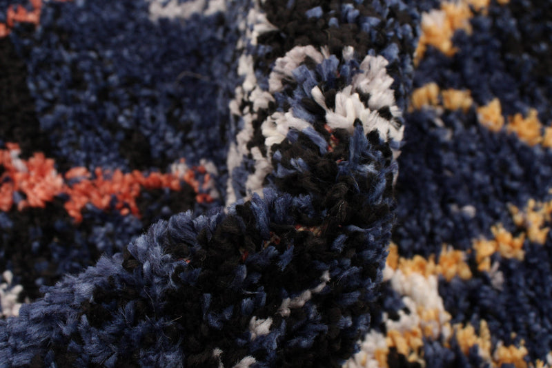 Makondo Classic Navy Blue Area Rug - 5'3\" x 7'3\"