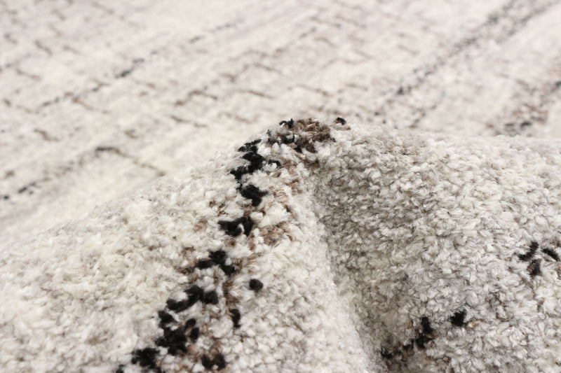 Vera Aztec Ivory/Grey Area Rug - 5'2\" x 7'5\"