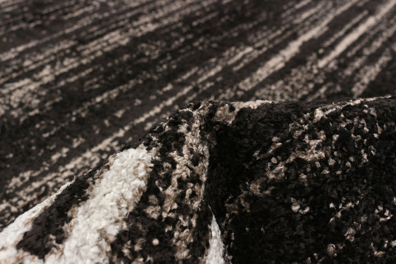 Vera Harmony Black Area Rug - 5'2\" x 7'5\"