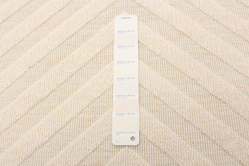 Dodie Ivory 5'3\" x 7'7\" Area Rug