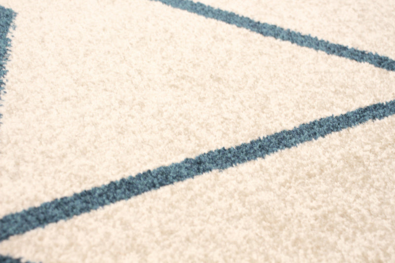 Anandi Ivory-Blue Area Rug - 3'11\" x 5'7\"