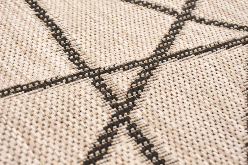 Sadie Abstract Silver-Black Area Rug - 5'3\" x 7'7\"